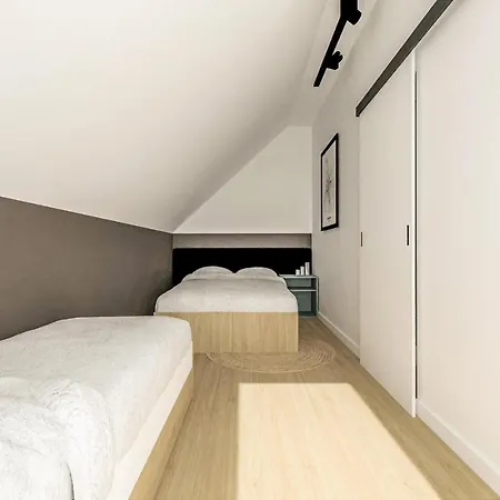 2 Bedroom Amazing In 公寓 Jezierzany